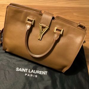 Saint Laurent Classic Y Cabas handbag